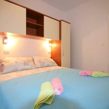 Apartment Noemi In City Center Porec Luaran gambar